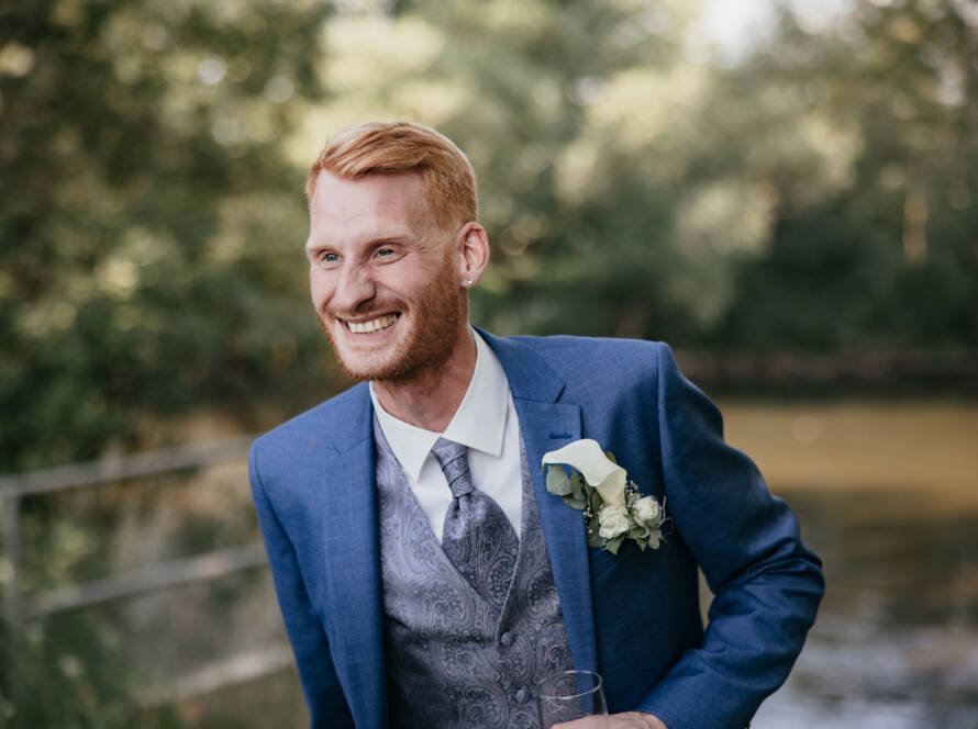 Bräutigam auf einer Hochzeit in Kassel